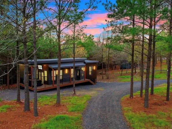 934 Lukfata Fork Trl, Broken Bow, OK 74728