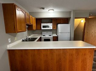 848 Kari Dr #KA848-4, Eau Claire, WI 54701