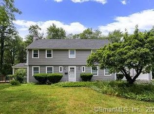 103 Sunny Reach Dr, West Hartford, CT 06117