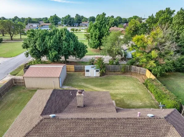 4540 SE 35th St, Del City, OK 73115