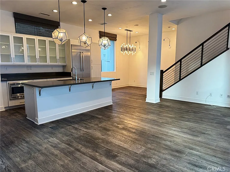 2205 Tom Mix Rd — Photo 3