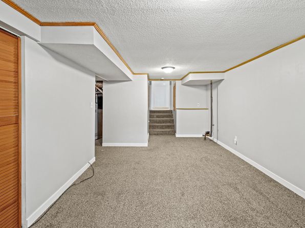 103 8th St N, Sartell, MN 56377
