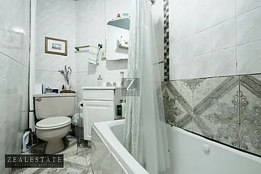 Rented by ZealEstate Group Inc