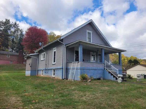397 Monroe Ave, Weston, WV 26452