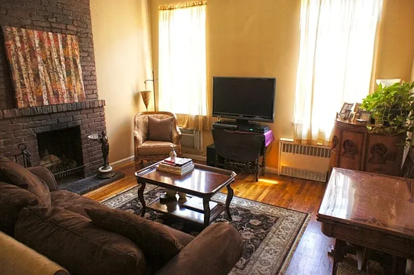 Rented by Corcoran | media 22