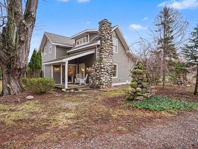 1719 66th St, Fennville, MI, 49408