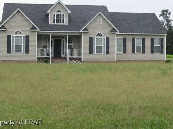 2784 Sivertson Rd, Autryville, NC 28318