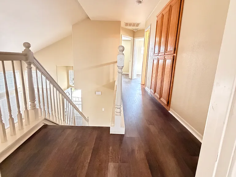 961 Celestine Cir — Photo 29