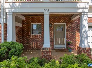 203 Brookwood Dr, Charlottesville, VA 22902