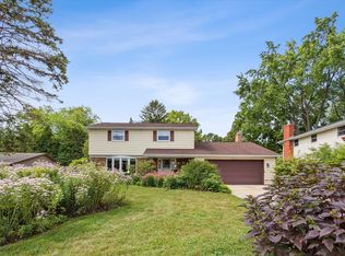 214 Brookridge St, Green Bay, WI 54301