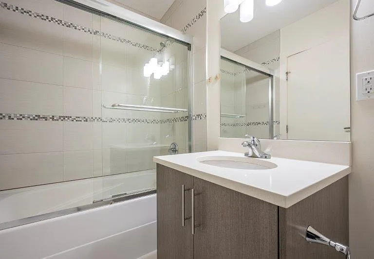 15233 1st St SE #213 — Photo 16
