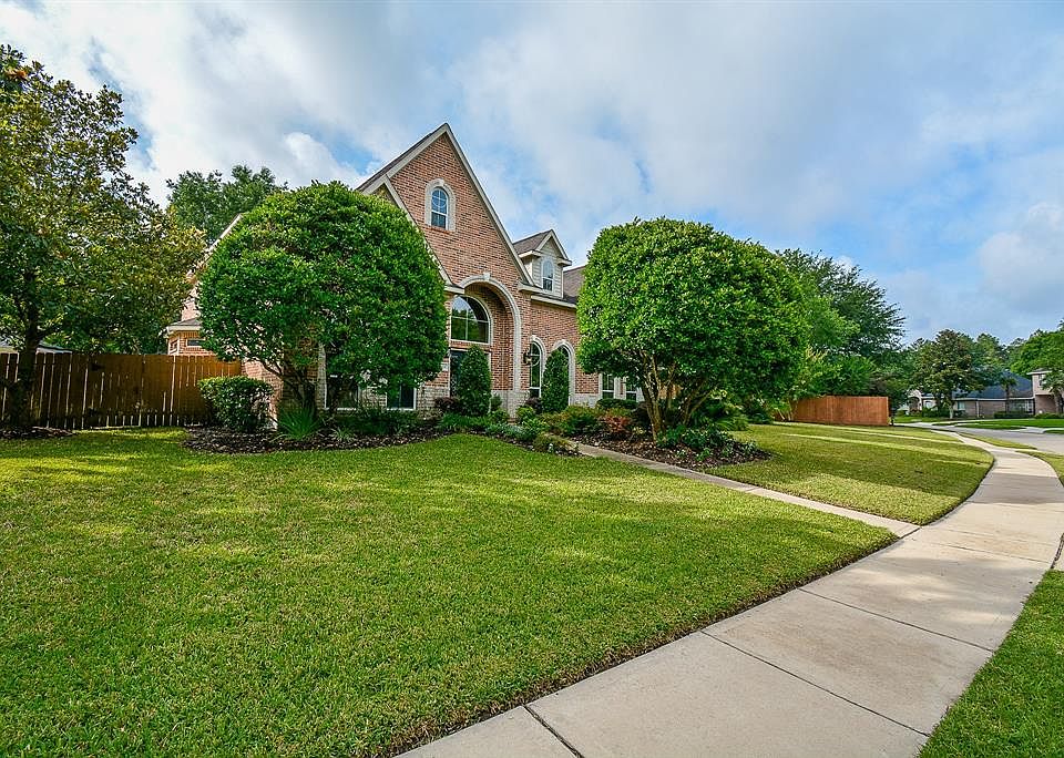 1st image of 15614 Stable Park Dr