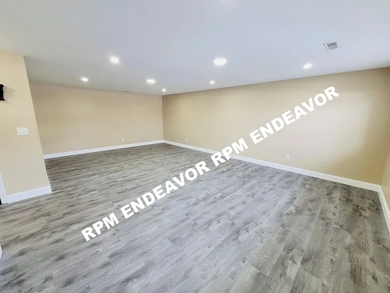 2029 Kentmore Ln — Photo 19