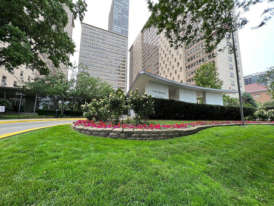 1st image of 3950 N Lake Shore Dr APT 1004