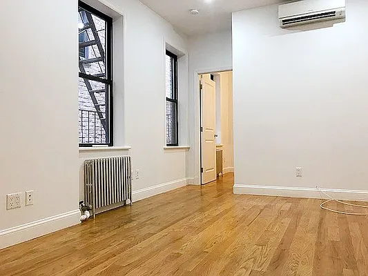 Rented by AJ Clarke | media 8