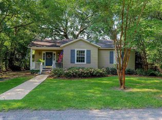 5 Lancaster Rd, Mobile, AL 36608