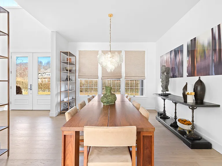 8 Whispering Fields Ct — Photo 3