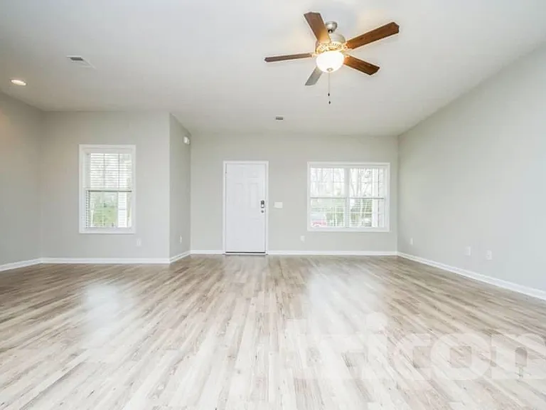 4127 Effie Seward Dr — Photo 3