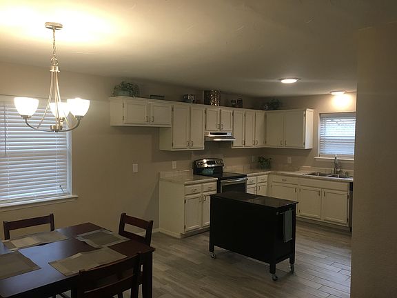 5th image of 15920 S 187th West Ave