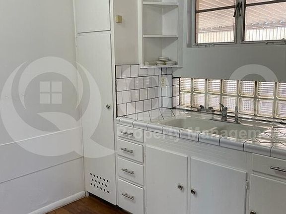 5th image of 3842 N 2nd Ave