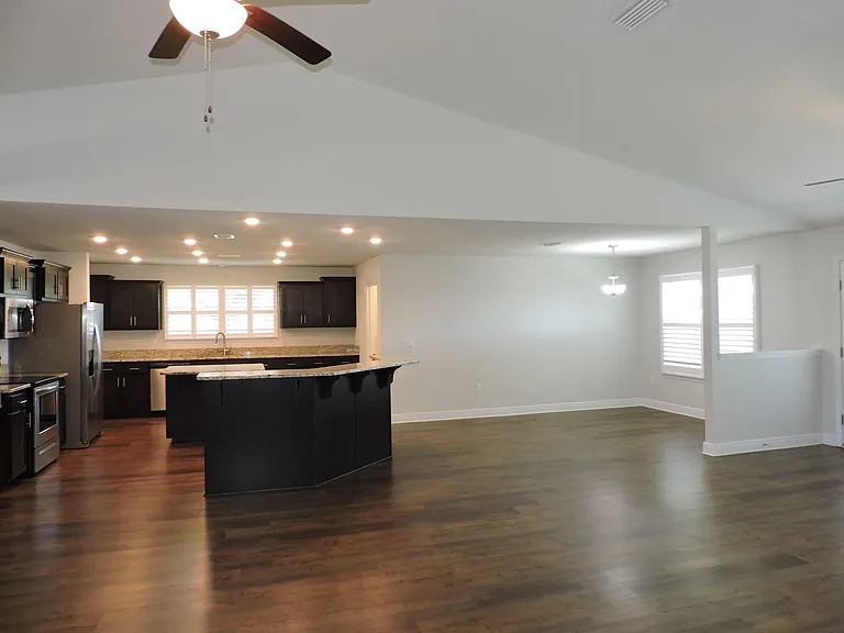 5740 Burr St — Photo 8