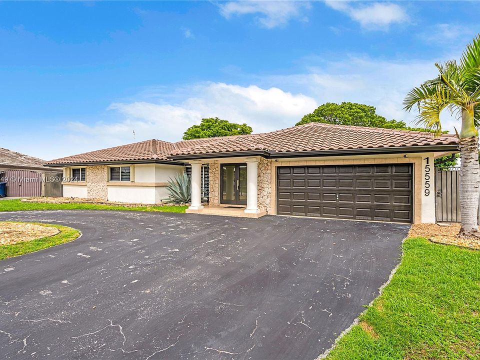 15559 SW 69th Ter, Miami, FL 33193 | Zillow