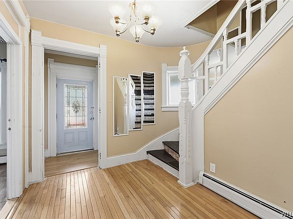 4th image of 520 Central Ave