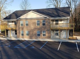 2741 Sidenbender Rd, Terre Haute, IN 47802