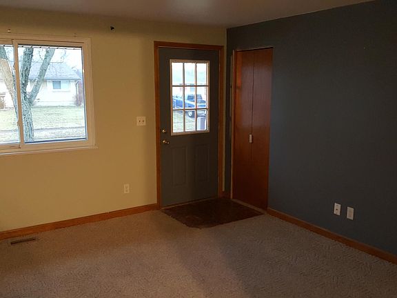 2nd image of 7415 Cedar Knolls Dr
