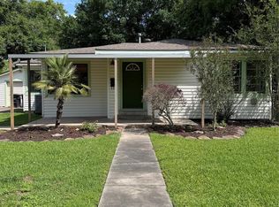 1002 W Willis St, Alvin, TX 77511