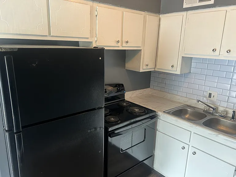6-1287 E Raines Rd — Photo 11
