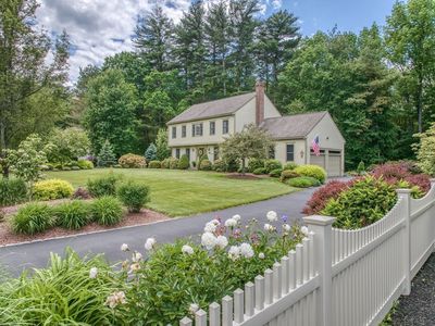 27 Jamie Ln, Hopkinton, MA, 01748
