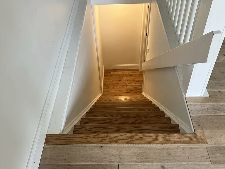 7690 Barkwood Dr — Photo 3