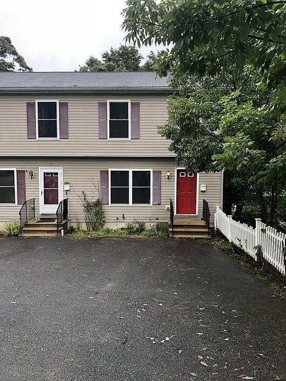 37 Denmark St, Worcester, MA 01605 Zillow