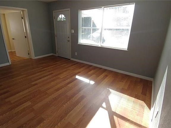 5th image of 1516 S Lincoln Ave