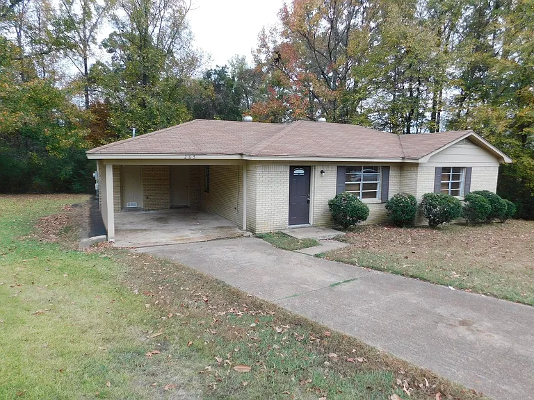 285 Maidelle Cv — Photo 1