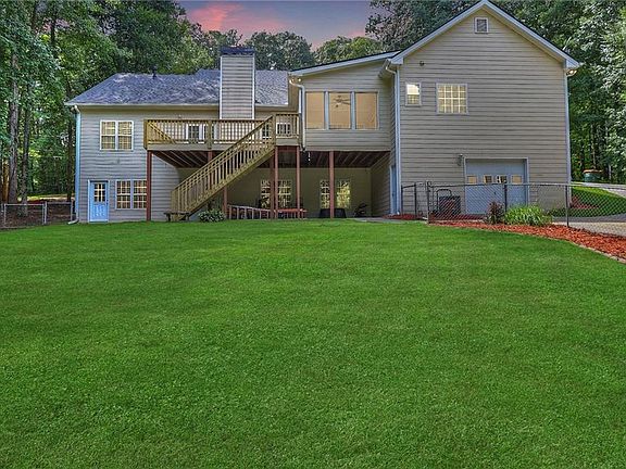 5th image of 2781 Carter Ln