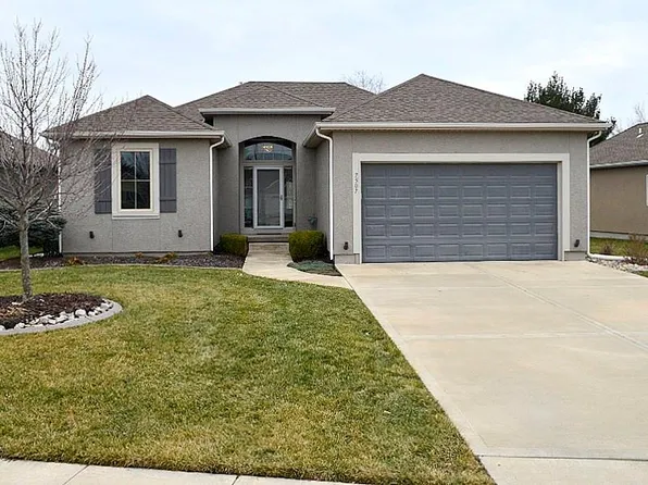 7507 N Eastern Ave, Kansas City, MO 64158