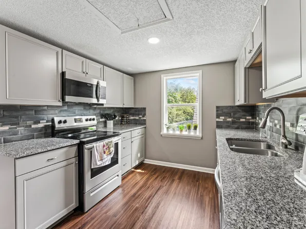 343 Cambridge St, Kansas City, KS 66103