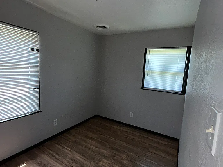 12 Agnes Dr — Photo 12