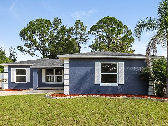 2nd image of 206 Loch Low Dr