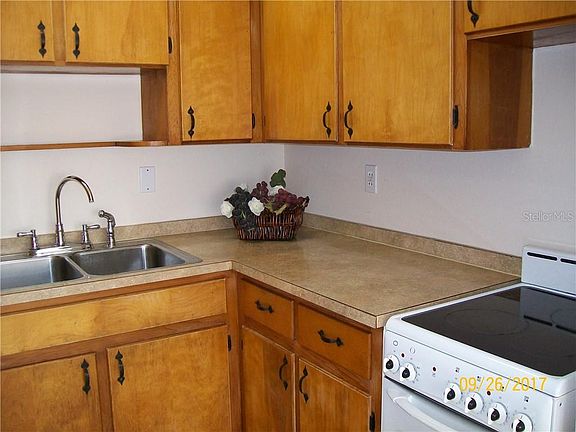 2nd image of 1750 Morrill St #4