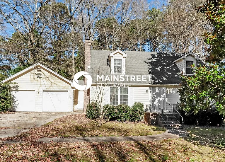 1831 Nicole Ln — Photo 1