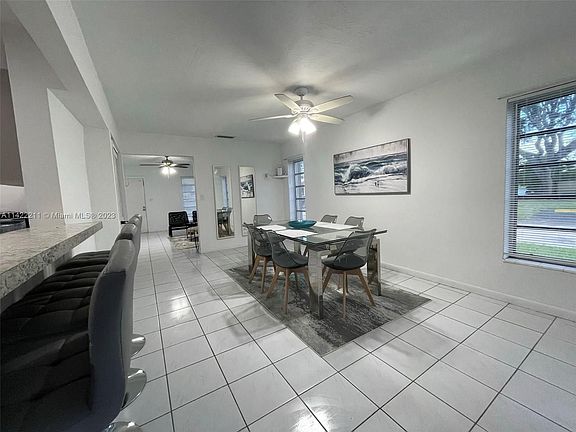 3rd image of 11540 SW 124th Ct #11540