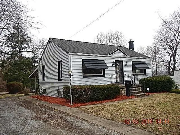 324 N Beaver St, New Castle, PA 16101