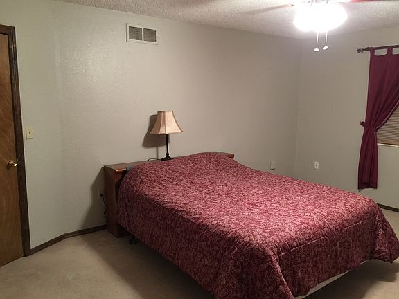 2nd image of 37 Katie Lynn Ct