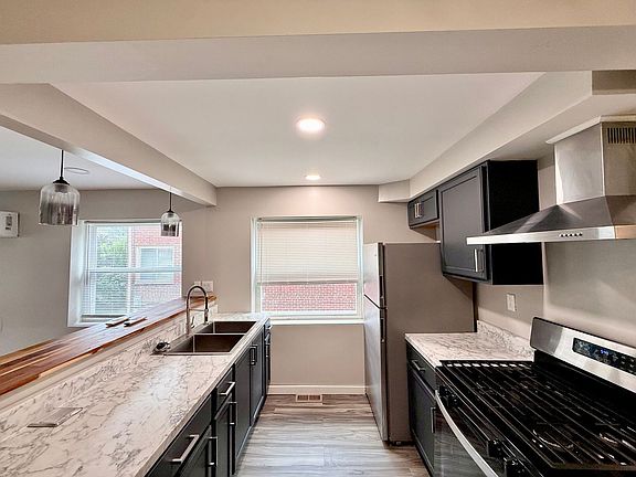 3rd image of 7750 Stillwell Rd APT 2