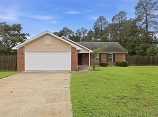 107 Abelia Dr, Raeford, NC 28376