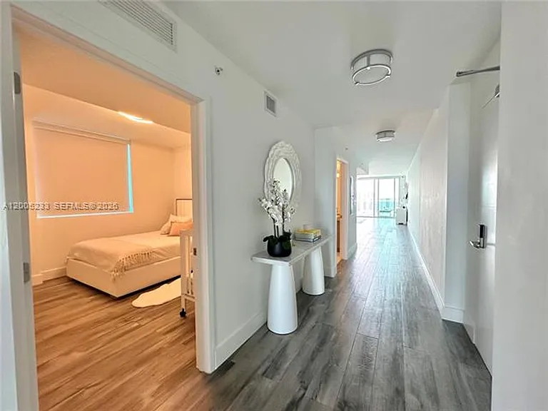 400 Sunny Isles Blvd #1708 — Photo 17