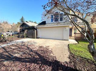 2914 SW 214th Ave, Beaverton, OR 97003